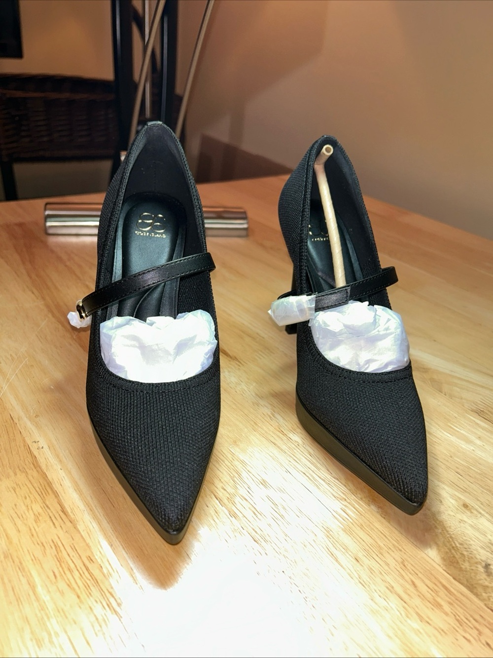 NEW NWOB Black Cosy Island StyleFlex Pointed Toe Heeled Platform Pump US Size 6